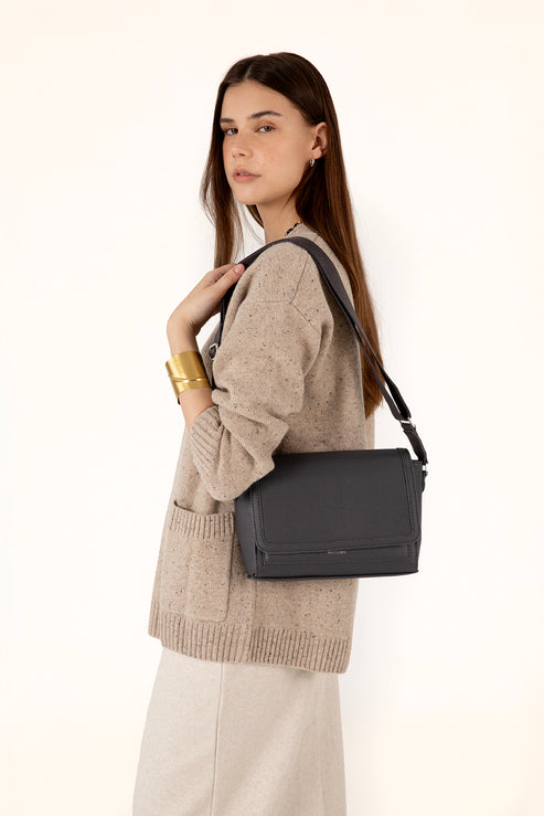 SUNNY Vegan Shoulder Bag – Grain | Color: Coal - variant::coal