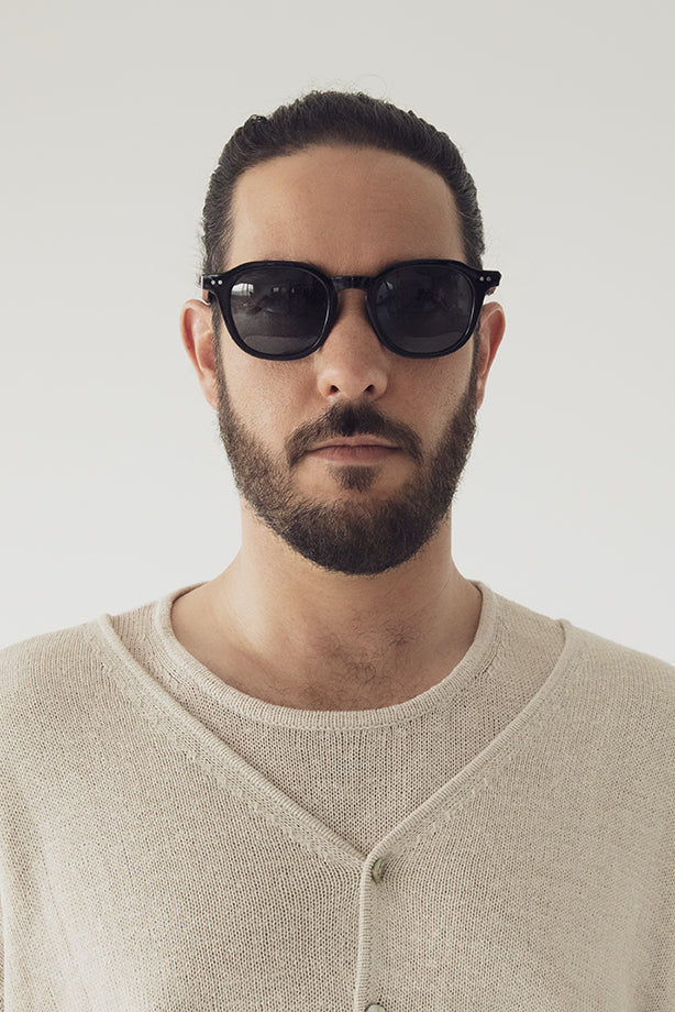 NIKA Round Foldable Recycled Sunglasses | Color: Tortoise - variant::tortoise