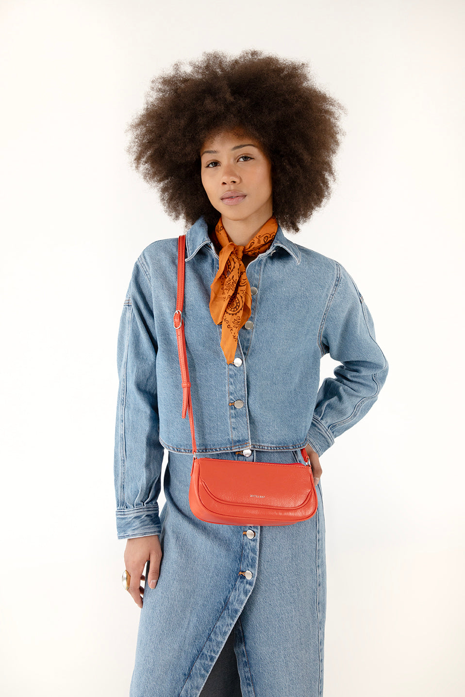 BUDDY Vegan Crossbody Bag – Theme | Color: Sepia - variant::sepia