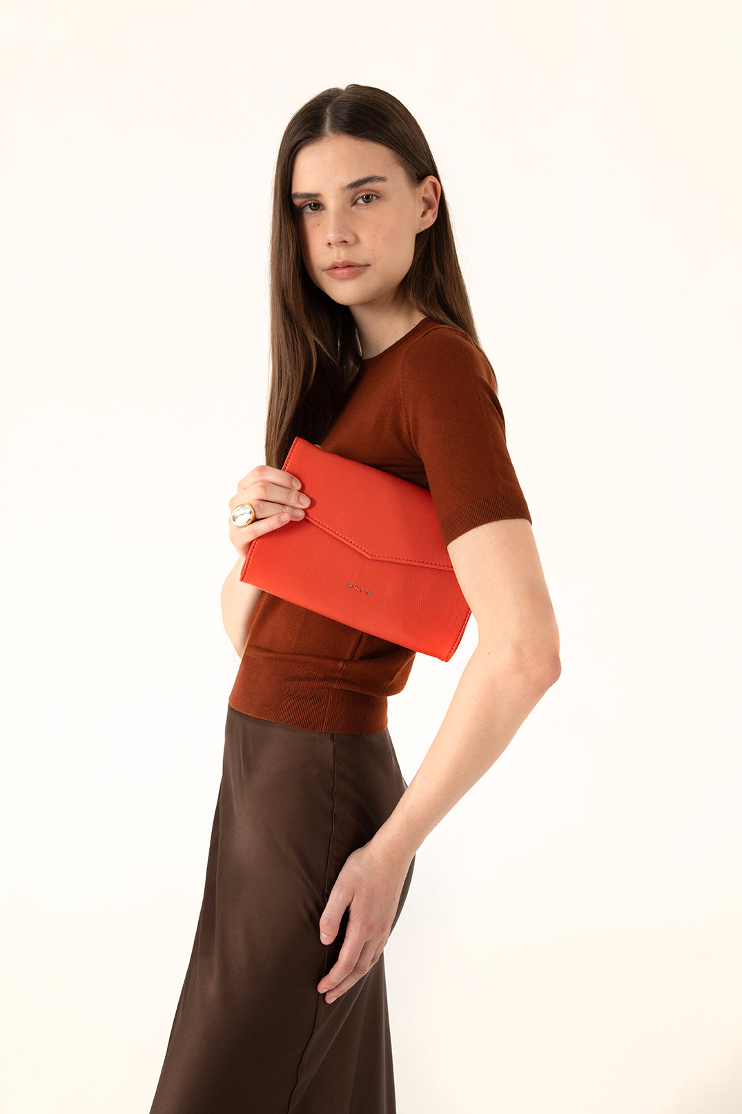 LILIAN Vegan Clutch – Theme | Color: Tomato - variant::tomato