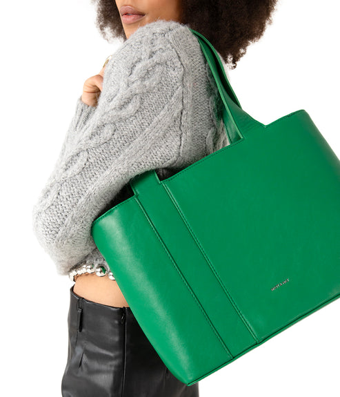 GARNI Vegan Tote Bag - Forum | Color: Cocoa - variant::cocoa