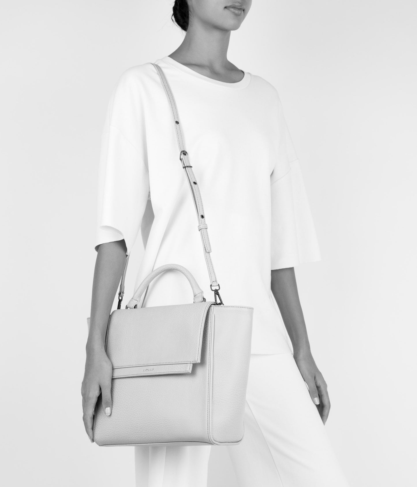 variant:: allure -- simoni dwell allure