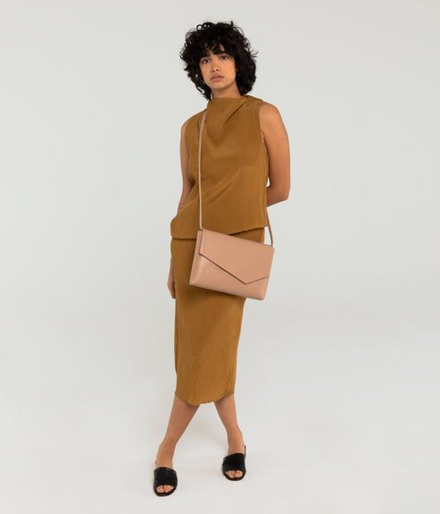 RIYA Vegan Clutch - Vintage | Color: Pink - variant::pastel