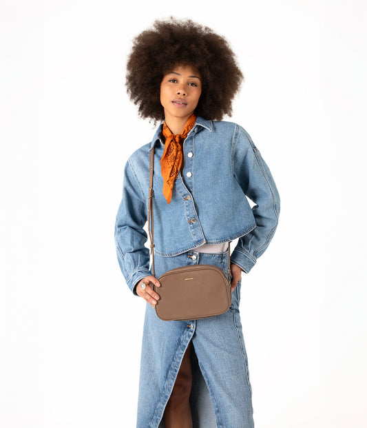 PAIR Vegan Crossbody Bag - Grain | Color: Fudge - variant::fudge