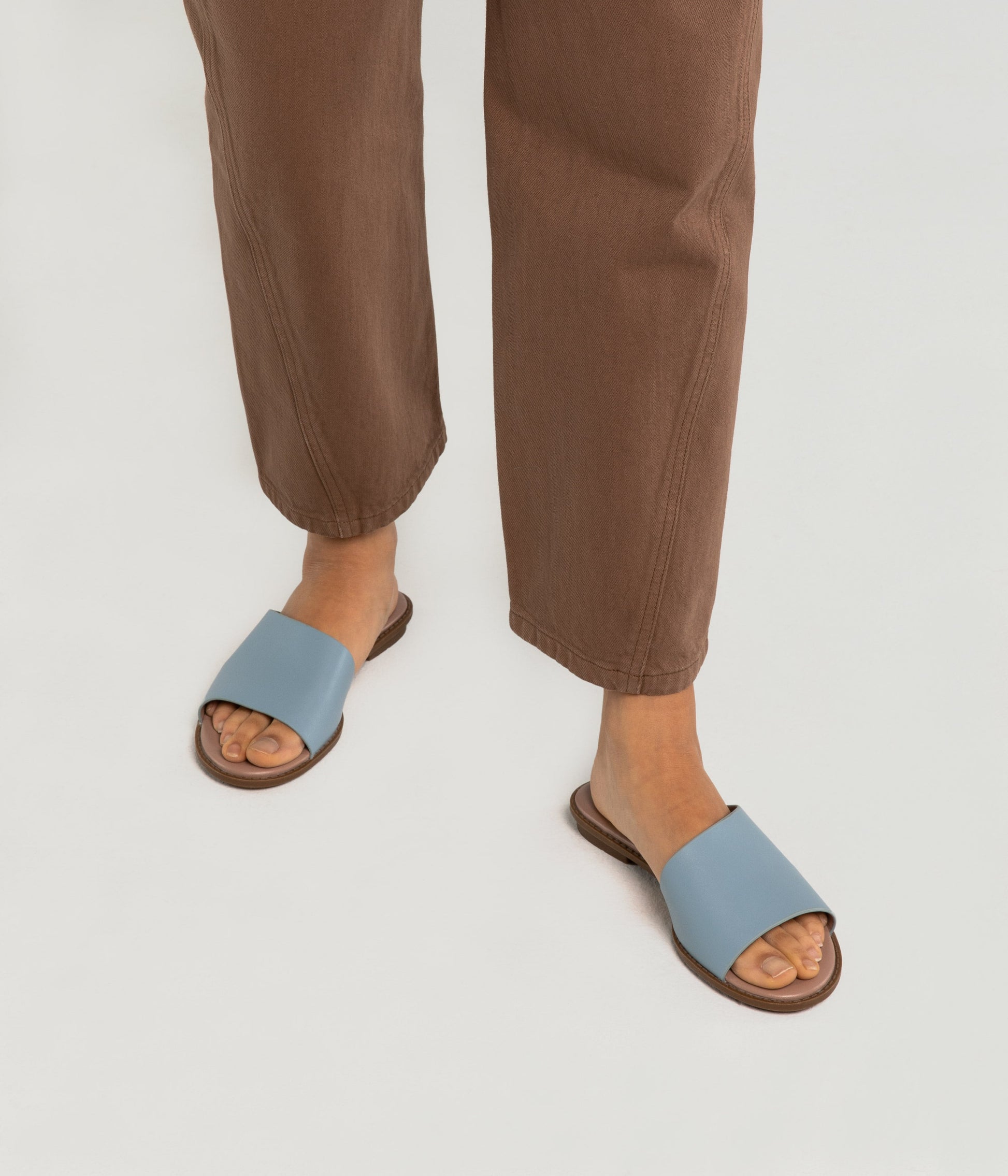 LUNNA Vegan Sandals | variant::Color: Blue - variant::dusk