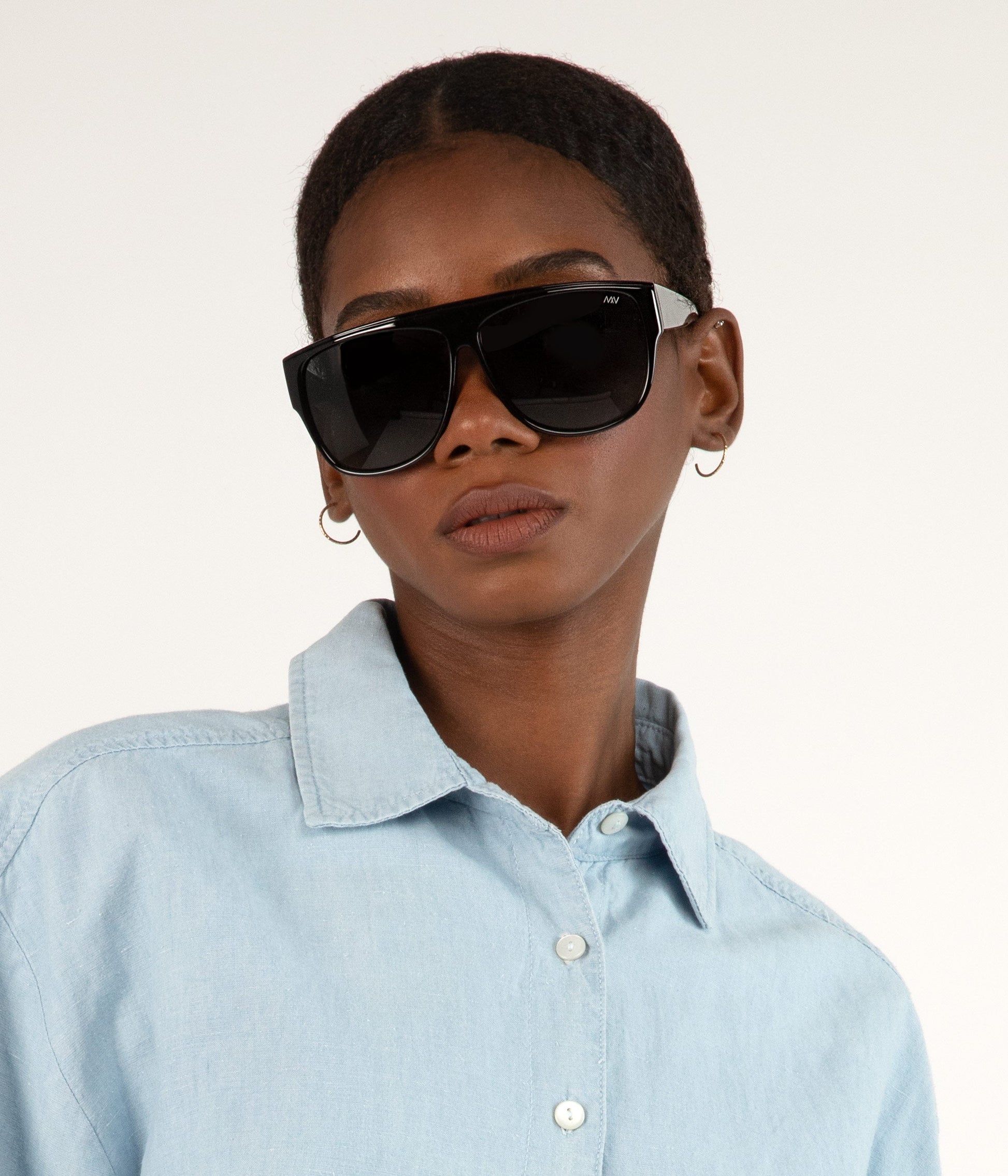 AYA Retro Squared Sunglasses | Color: Black - variant::black