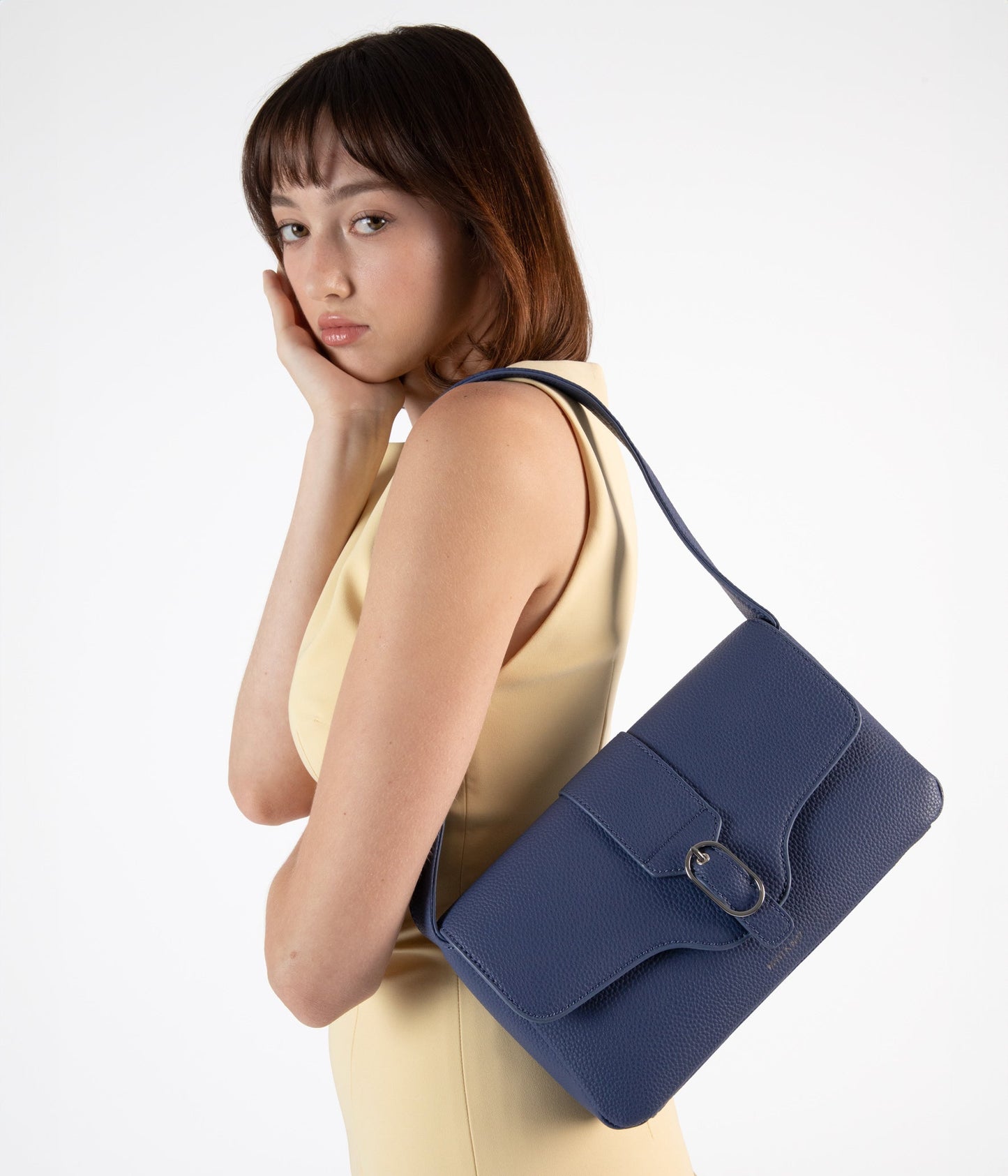 ISABELLE Vegan Shoulder Bag – Grain | Color: Blue - variant::blueberry