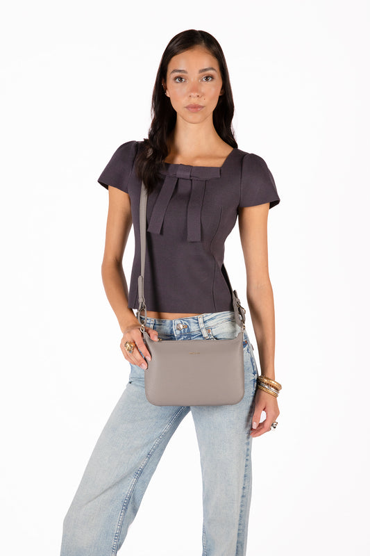 Jina Vegan Shoulder Bag – Grain | Color: Cherry - variant::cherry